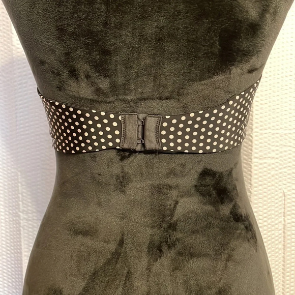 Victoria’s Secret multiway black and white polkadot bra size 36B - Picture 3 of 5